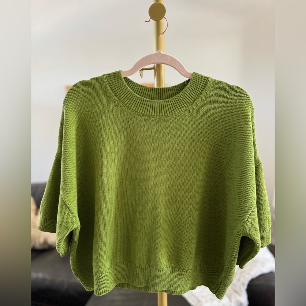 Banana Republic Crewneck Elbow Sleeve Sweater / Grass Green / Size Large - Picture 1 of 4